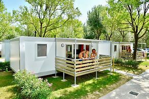 Isamar Holiday Village