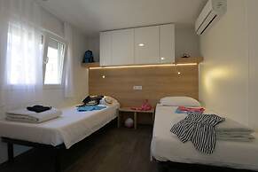 Isamar Holiday Village