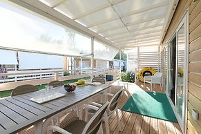 Isamar Holiday Village