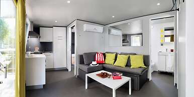 Isamar Holiday Village