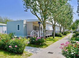 Isamar Holiday Village