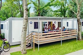 Isamar Holiday Village