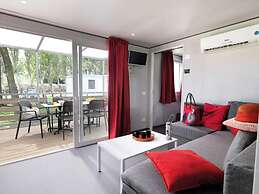 Isamar Holiday Village