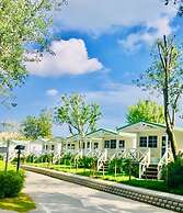 Isamar Holiday Village