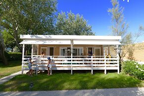 Isamar Holiday Village