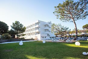 BQ Sarah Hotel - Adults Only