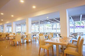 BQ Sarah Hotel - Adults Only