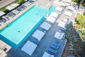 BQ Sarah Hotel - Adults Only