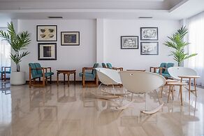 BQ Sarah Hotel - Adults Only