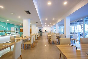 BQ Sarah Hotel - Adults Only