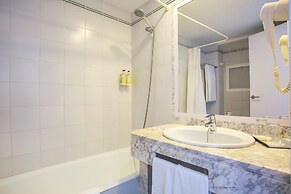 BQ Sarah Hotel - Adults Only