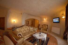 Arif Cave Hotel
