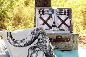 Ngama Tented Safari Lodge