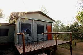 Ngama Tented Safari Lodge