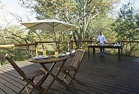 Ngama Tented Safari Lodge