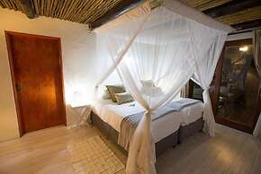 Ngama Tented Safari Lodge