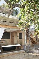 Victoria Falls River Lodge