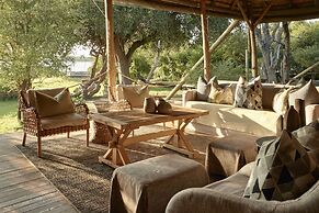 Victoria Falls River Lodge