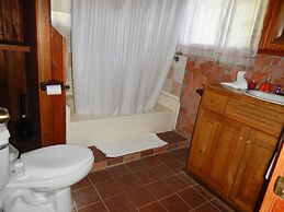 Los Quetzales Ecolodge & Spa