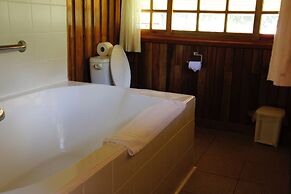 Los Quetzales Ecolodge & Spa