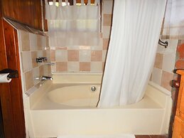 Los Quetzales Ecolodge & Spa