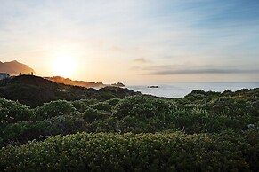 One Marine Drive Boutique Hotel