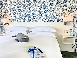 One Marine Drive Boutique Hotel