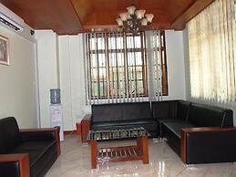 Graceland Hotel