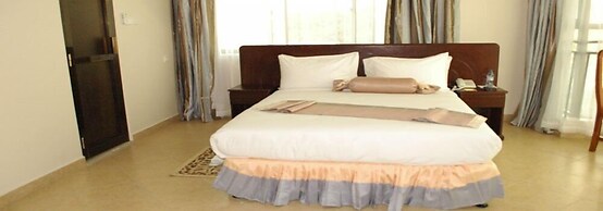 Graceland Hotel
