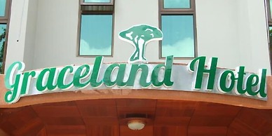 Graceland Hotel