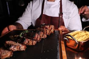 Kempinski Summerland Hotel & Resort Beirut