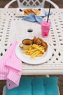 Le Pommier Wine Estate