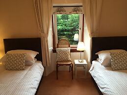 Lovat House Bed and Breakfast