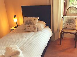 Lovat House Bed and Breakfast