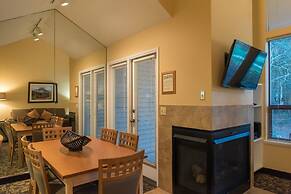 Whispering Woods Resort