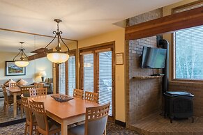 Whispering Woods Resort