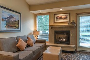 Whispering Woods Resort