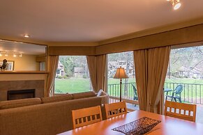 Whispering Woods Resort