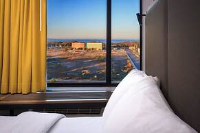 SpringHill Suites by Marriott The Dunes On Monterey Bay