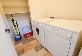 Makai Club Vacation Resort by Resort Stay