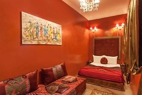 Dar Kamar Zamane - Adults Only