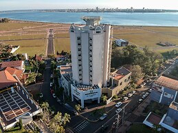 De la Trinidad Hotel