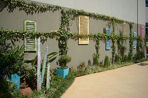 De la Trinidad Hotel