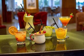 De la Trinidad Hotel