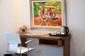 De la Trinidad Hotel