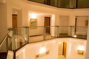 De la Trinidad Hotel