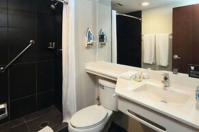 City Express Plus by Marriott Monterrey Galerias