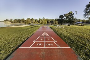 Holiday Inn Club Vacations Piney Shores Resort at Lake Conroe by IHG