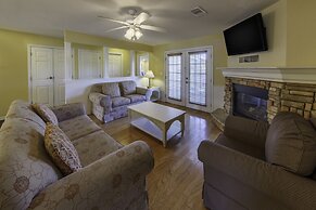 Holiday Inn Club Vacations Piney Shores Resort at Lake Conroe by IHG