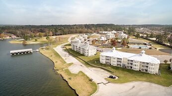 Holiday Inn Club Vacations Piney Shores Resort at Lake Conroe by IHG